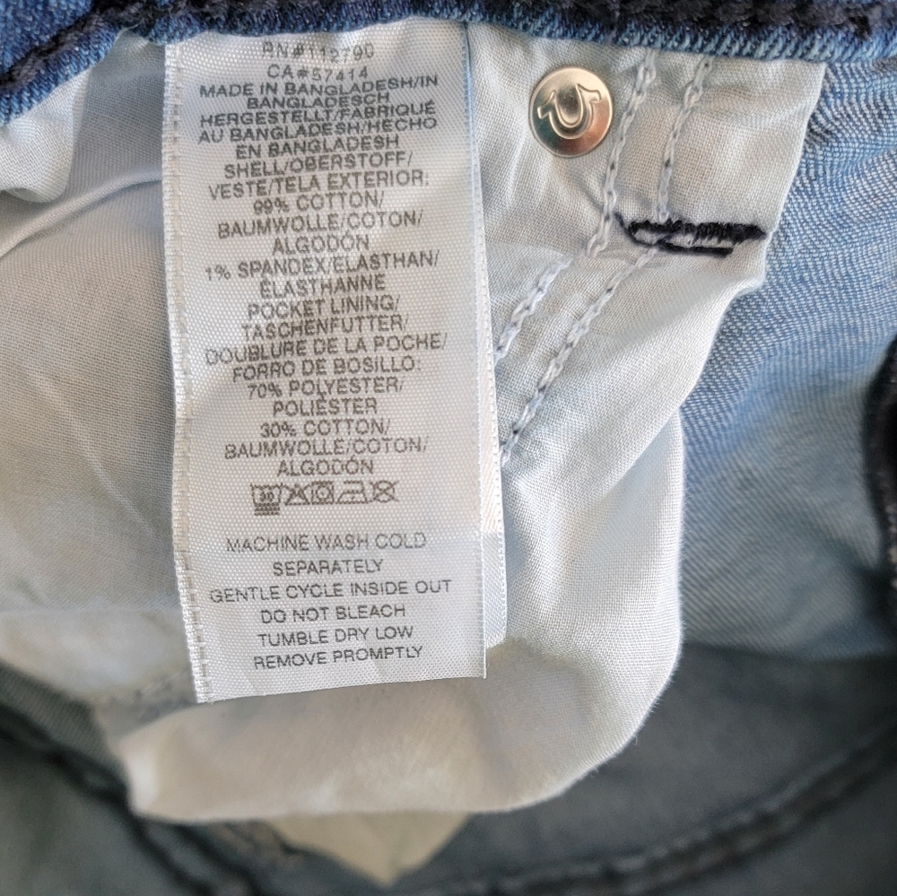 True Religion "Rocco" Shorts - Picture 4 of 4